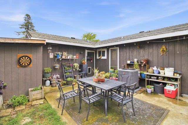 9101 Vernetta Way, Elk Grove, CA 95624