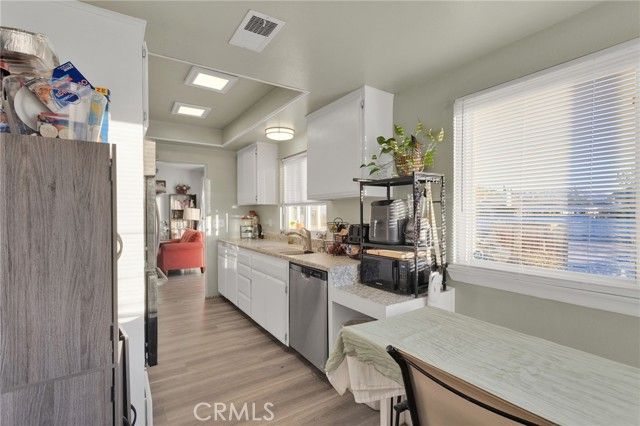 13167 Olathe Road, Apple Valley, CA 92308