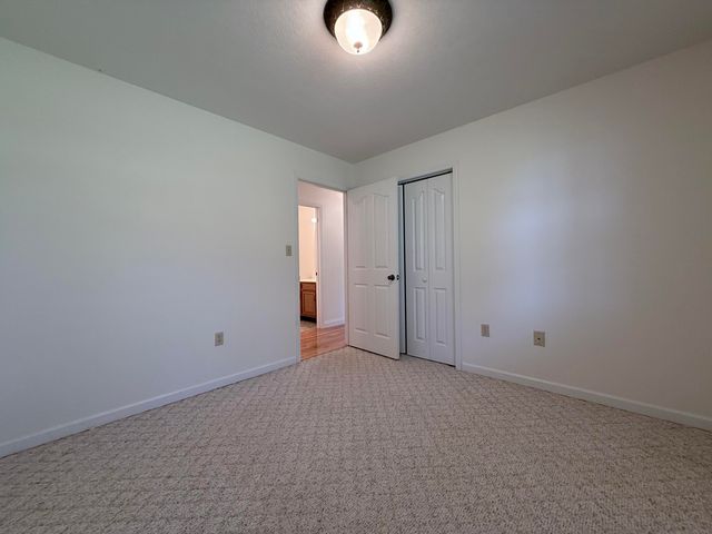 44 Windswept Lane, Russell Springs, KY 42642