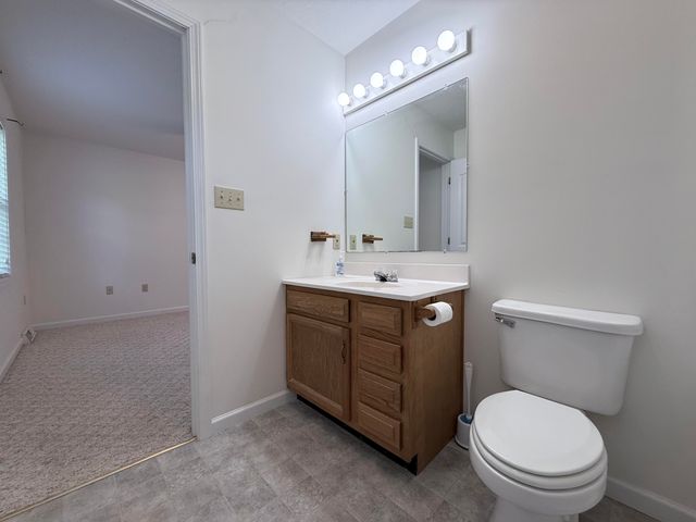 44 Windswept Lane, Russell Springs, KY 42642