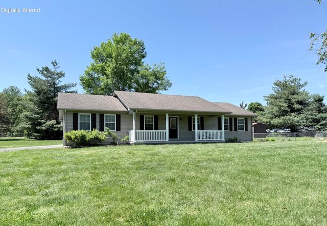 44 Windswept Lane, Russell Springs, KY 42642