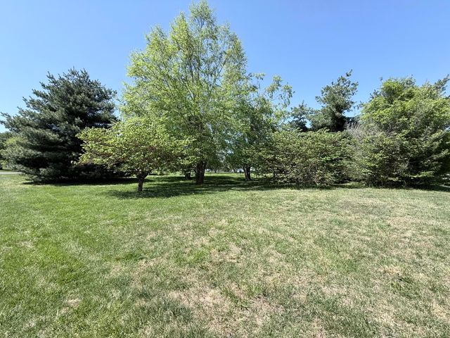 44 Windswept Lane, Russell Springs, KY 42642