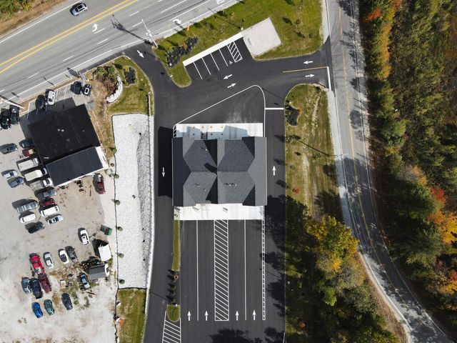 1554 Hooksett Road, Hooksett, NH 03106