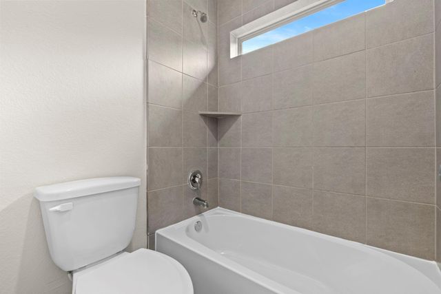 8427 Baywatch Circle, Baytown, TX 77523