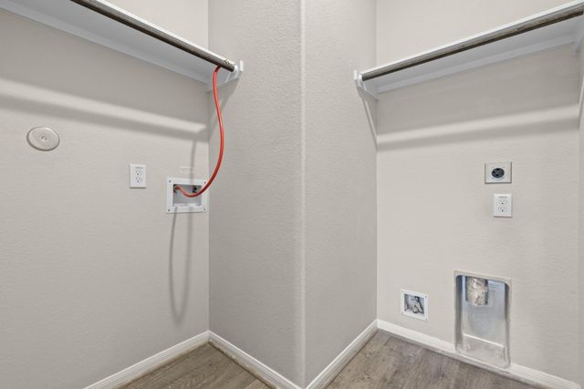 8427 Baywatch Circle, Baytown, TX 77523