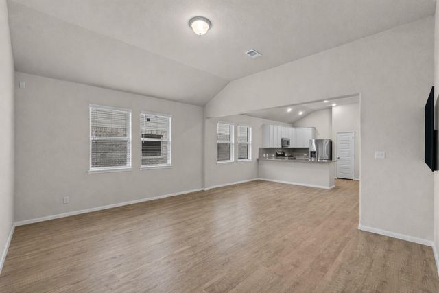 8427 Baywatch Circle, Baytown, TX 77523