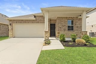 8427 Baywatch Circle, Baytown, TX 77523