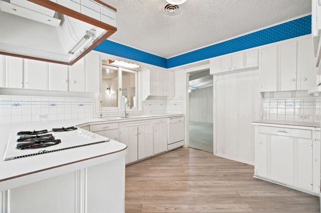 435 Horseshoe Trail W, Aledo, TX 76008