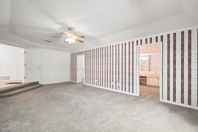 435 Horseshoe Trail W, Aledo, TX 76008
