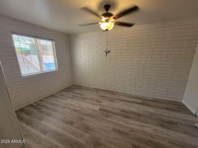 1001 N 32ND Avenue, Phoenix, AZ 85009