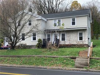 24 Elm Street, Camillus, NY 13031