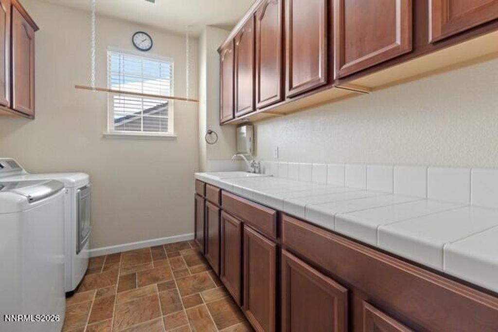 Image 31 of property listing at 7263 Fox Wood Lane, Sparks, NV 89436