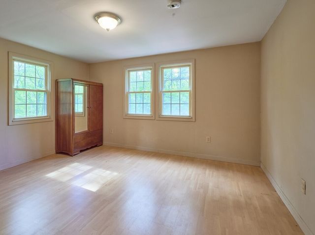 453 Mendon St, Uxbridge, MA 01569