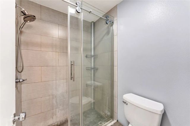 2960 Champion 209, Tustin, CA 92782