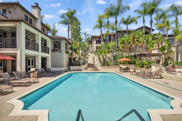 2960 Champion 209, Tustin, CA 92782