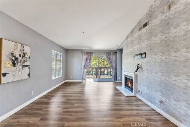 2960 Champion 209, Tustin, CA 92782