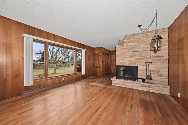 4260 N 163rd STREET, Brookfield, WI 53005