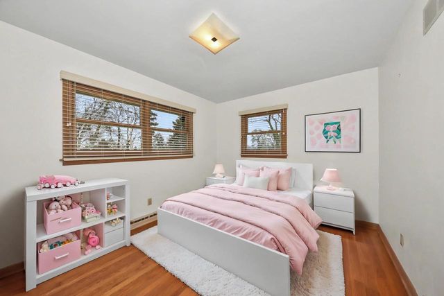 4260 N 163rd STREET, Brookfield, WI 53005