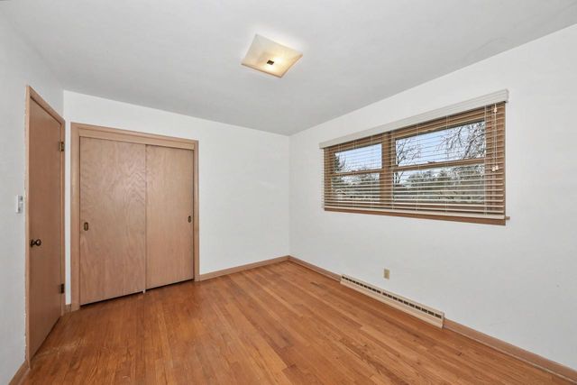 4260 N 163rd STREET, Brookfield, WI 53005