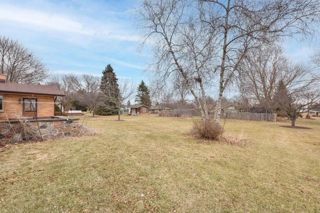4260 N 163rd STREET, Brookfield, WI 53005