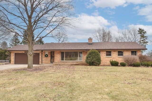 4260 N 163rd STREET, Brookfield, WI 53005