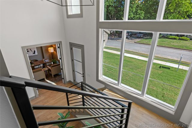 231 E 35th Place, Tulsa, OK 74105
