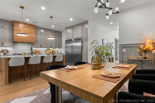 231 E 35th Place, Tulsa, OK 74105