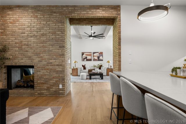 231 E 35th Place, Tulsa, OK 74105