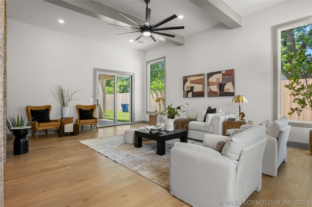231 E 35th Place, Tulsa, OK 74105