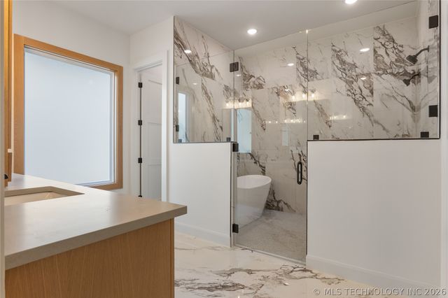 231 E 35th Place, Tulsa, OK 74105
