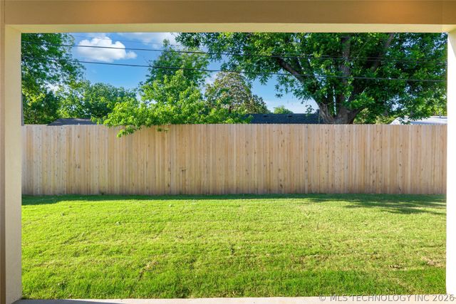 231 E 35th Place, Tulsa, OK 74105