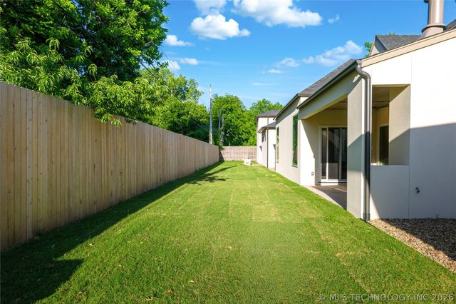 231 E 35th Place, Tulsa, OK 74105