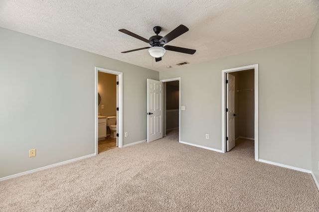 5855 Monroe Xing, Antioch, TN 37013