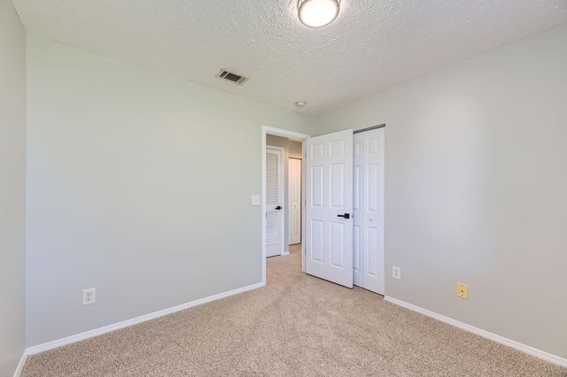 5855 Monroe Xing, Antioch, TN 37013