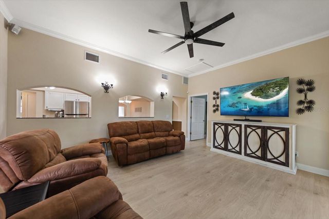 2139 LANAI AVENUE, Belleair Bluffs, FL 33770