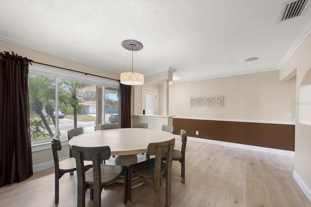 2139 LANAI AVENUE, Belleair Bluffs, FL 33770