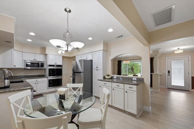 2139 LANAI AVENUE, Belleair Bluffs, FL 33770