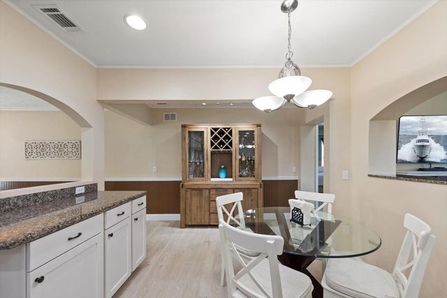 2139 LANAI AVENUE, Belleair Bluffs, FL 33770