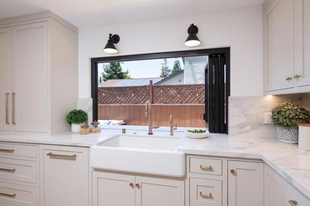 3231 Alameda De Las Pulgas, Menlo Park, CA 94025