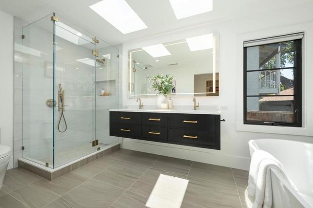 3231 Alameda De Las Pulgas, Menlo Park, CA 94025