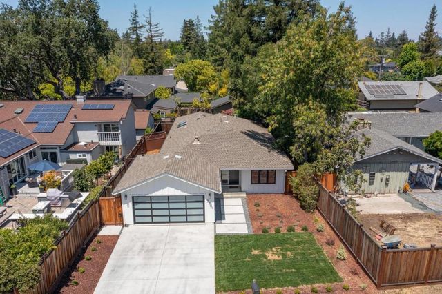3231 Alameda De Las Pulgas, Menlo Park, CA 94025