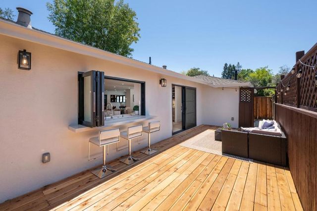 3231 Alameda De Las Pulgas, Menlo Park, CA 94025