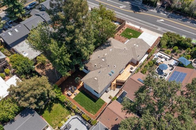 3231 Alameda De Las Pulgas, Menlo Park, CA 94025