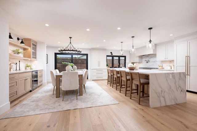 3231 Alameda De Las Pulgas, Menlo Park, CA 94025