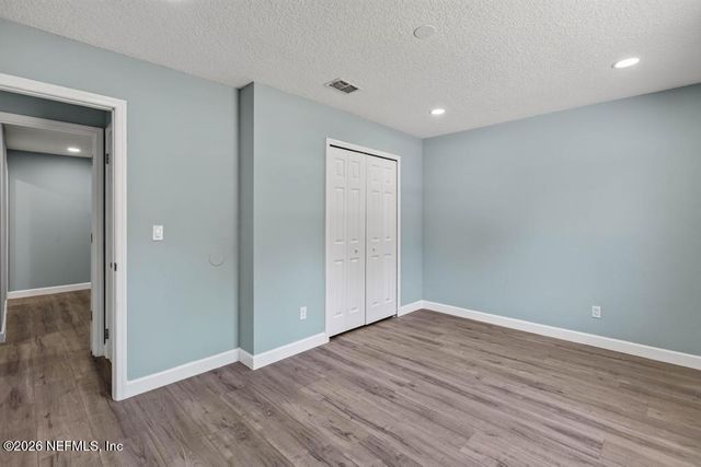 7427 JOHN F KENNEDY Drive W, Jacksonville, FL 32219