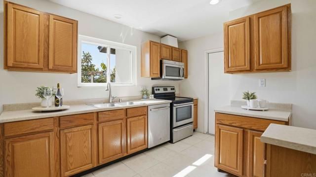 103 Arran Avenue, Spring Valley, CA 91977