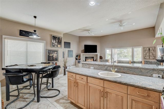 2136 Lookout Point Circle, Las Vegas, NV 89117