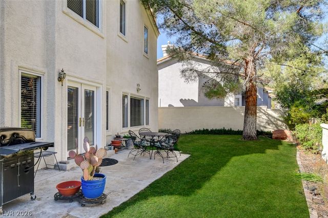 2136 Lookout Point Circle, Las Vegas, NV 89117