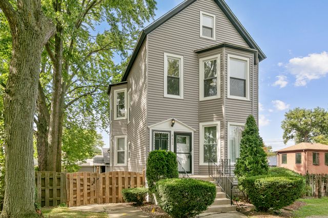 9412 S Homan Avenue, Evergreen Park, IL 60805