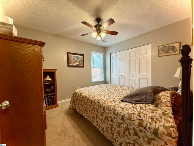 20 Lantern Lane, Greer, SC 29651